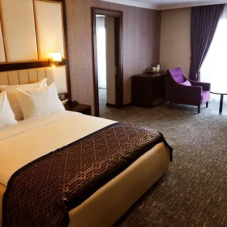 Ramada Plaza By Wyndham Hotel Silivri