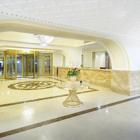 Ramada Plaza By Wyndham