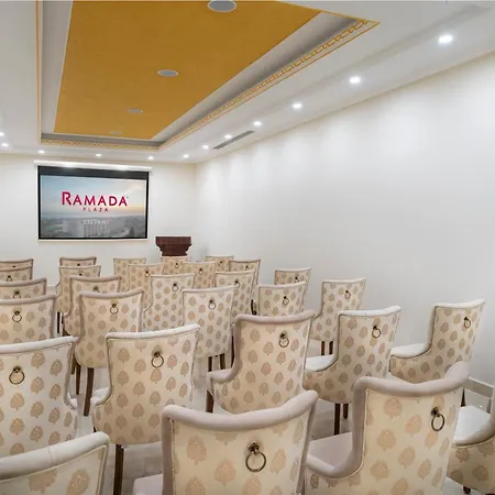 Ramada Plaza By Wyndham