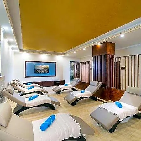 Hotel Ramada Plaza By Wyndham 5*