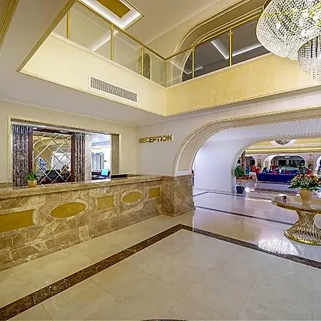 Hotel Ramada Plaza By Wyndham 5*