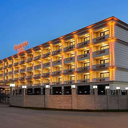 Ramada Plaza By Wyndham