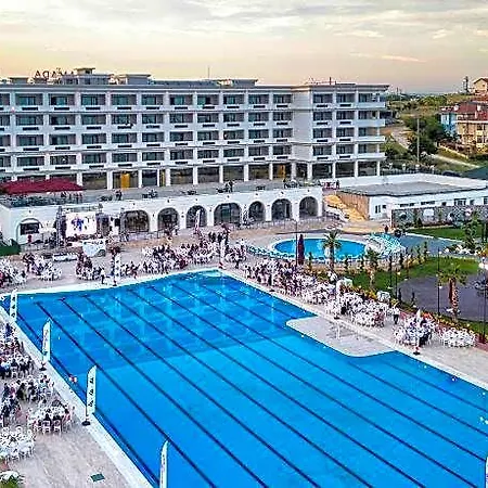 Hotel Ramada Plaza By Wyndham 5*