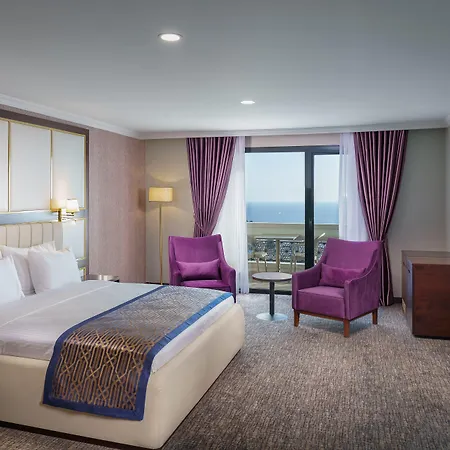 Ramada Plaza By Wyndham Hotel